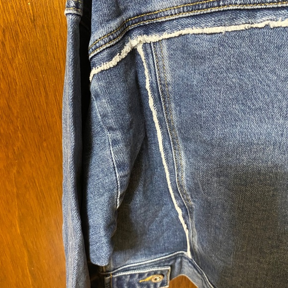 Cropped jean jacket - Picture 4 of 6